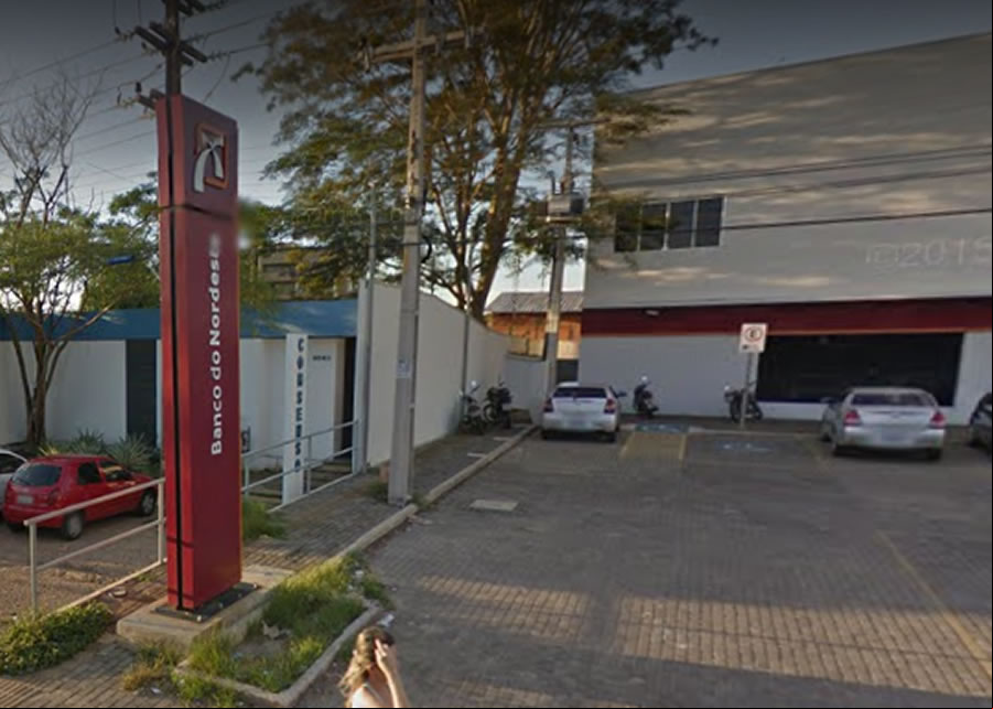 Agência do BNB invadida por assaltantes