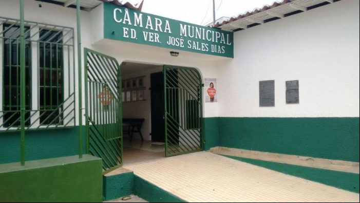 câmara municipal de Esperantina